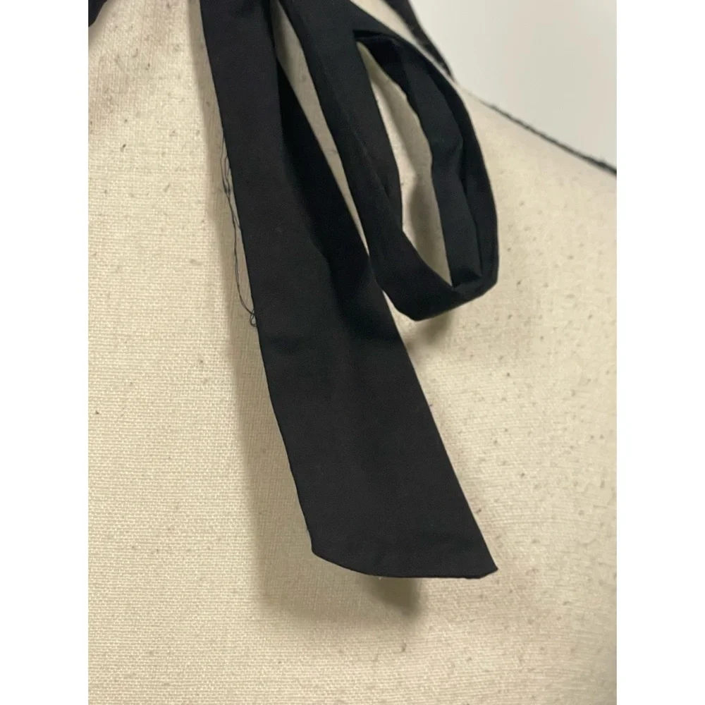 NWT Hot Topic Disney Classic Red Queen Dress Costume Size S - Picture 12 of 14